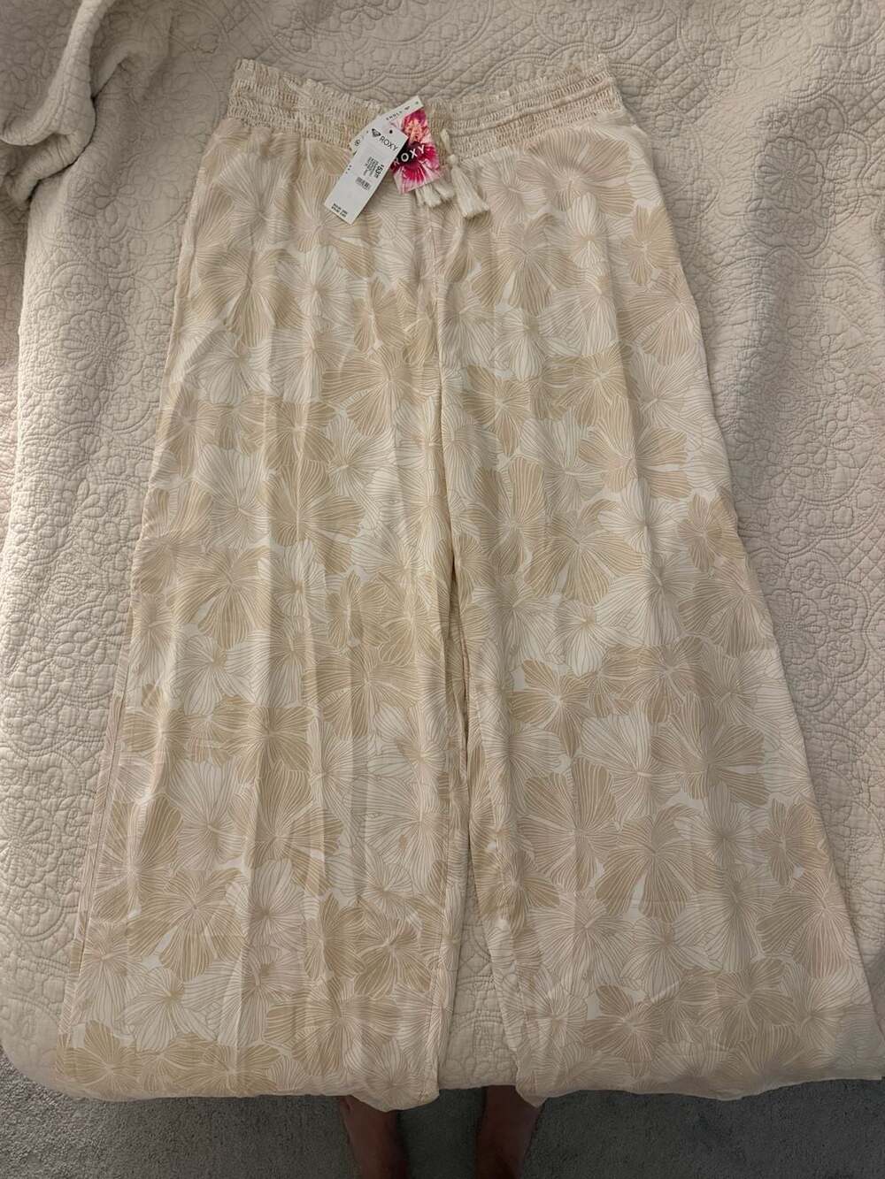 Roxy Rhythm Pant Size XL Beige Tropical Floral Wide Leg